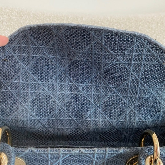 Authentic Dior Medium Lady D-Lite Bag - Picture 12 of 16